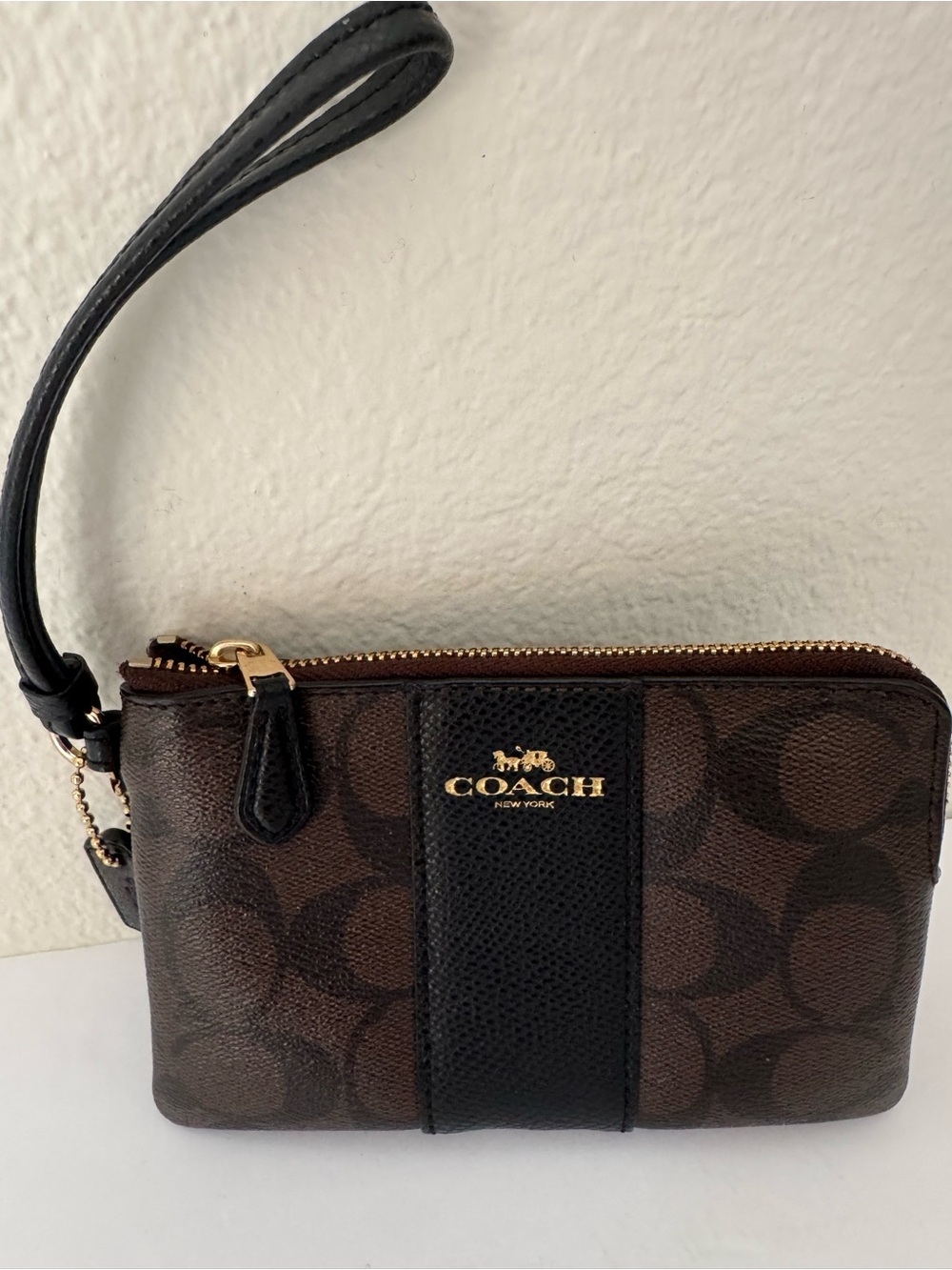 Coach of New York Brown and Black Signature Wristlet with Gold Hardware